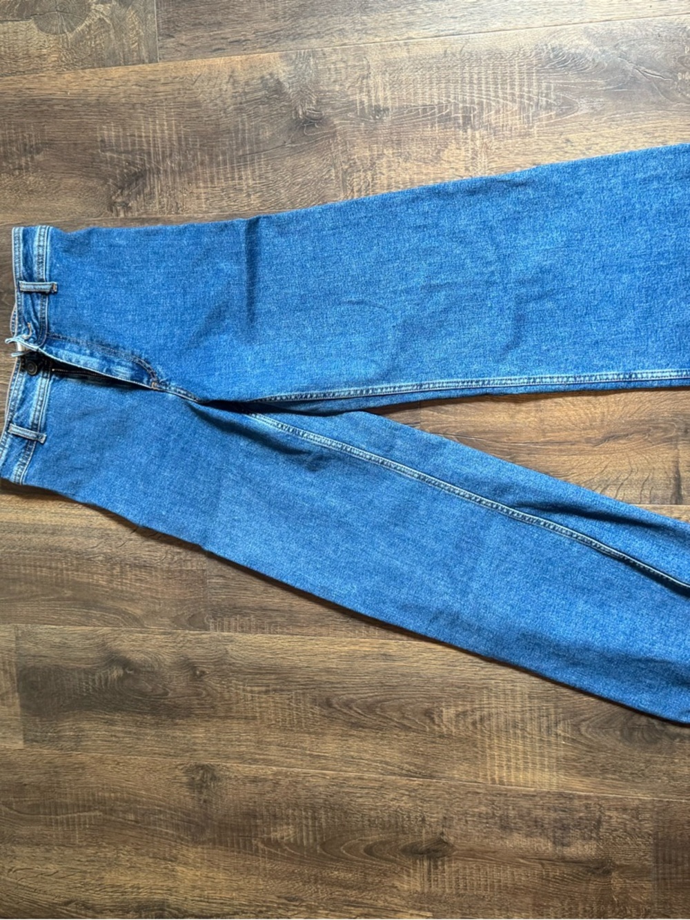 Zara Women’s Straight Fit Blue Denim Jeans